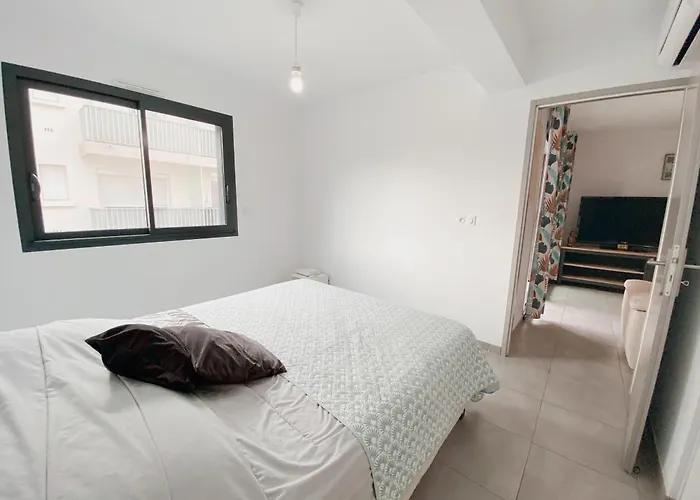 2 Avec Balcon En Centre-ville Et Au Calme * 카네트