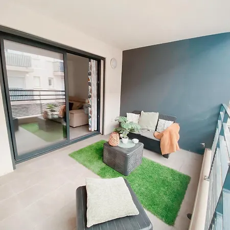 Apartment T3 Climatise A La *