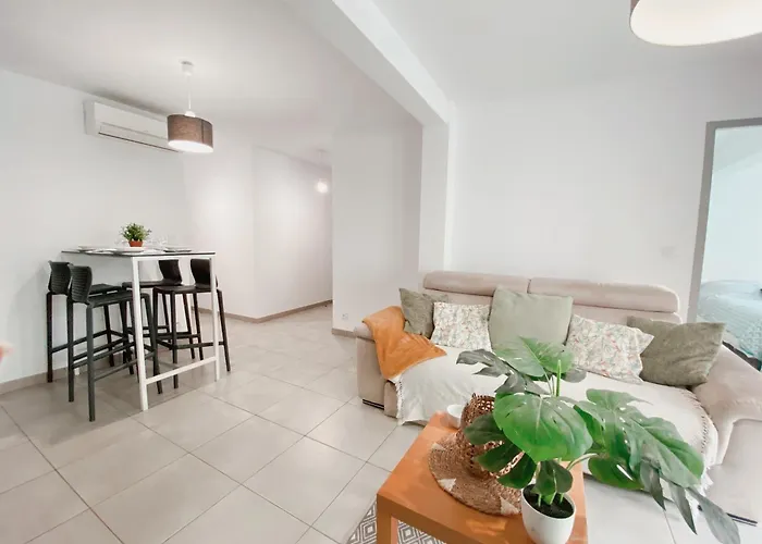 Daire 2 Avec Balcon En Centre-ville Et Au Calme Canet-en-Roussillon